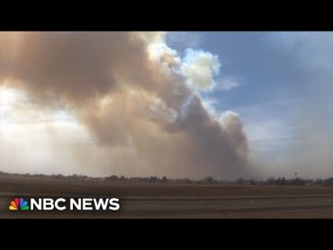 Massive wildfire burns through Texas Panhandle