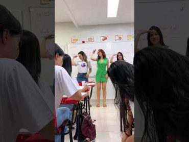 Mais uma tarde normal aqui na escola da Prof 😍 CibellyProf CibellyFerreira ProfessoraCibelly