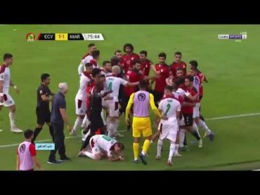 شجار قوي وضرب بالايدي بين منتخب مصر والمغرب ربع نهائي كأس الامم الافريقية 3012022