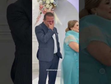 الأب هو من بكي عند زواج ابنتة وليست الام 🥺👰 انهم الاباء 🙏