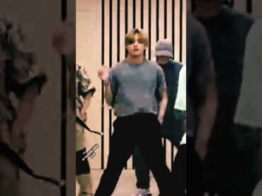 Chamak Challo (slowed+reverb)  v version  by bangtan army club shorts bts