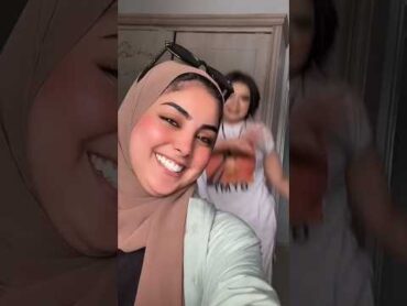 يلا نعمل ميكب الحنة لروح 😂♥