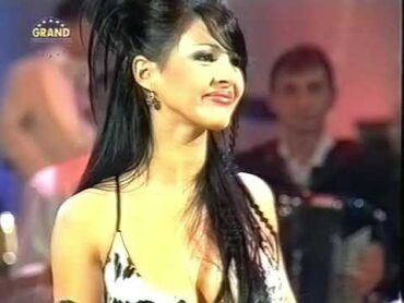 Tina Ivanovic  Bunda od nerca  Novogodisnji MB Grand  (TV Pink 2005.)