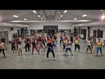 Zumba fitness  A 200  Rasel, Henry Mendez & Big Lois