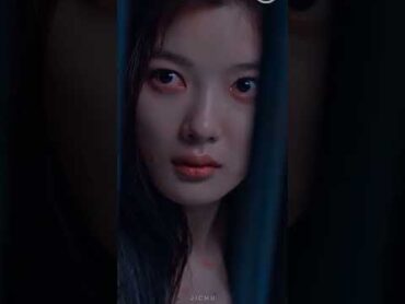 Kim Yoo Jung as Cameo  Ending One Ordinary Day Eps8