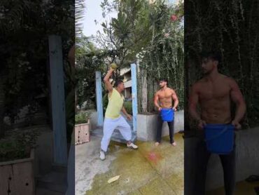 Tiger Shroff&39;s attempt to throw color on Akshay Kumar has a hilarious twist 😂 shorts akshaykumar