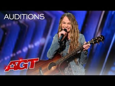 Teenager Kenadi Dodds Impresses Judges with an Original Country Song  America&39;s Got Talent 2020