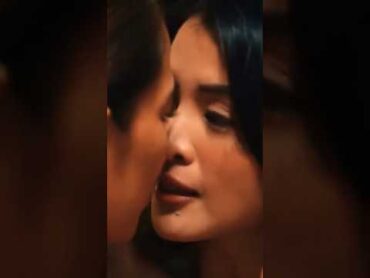 This is so gay😍 standinlove lovebites gl yuri love loveislove lgbt lesbian bachhop báchhợp