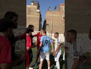 فان دايك مع الخصم هالاند لاعب السيتي بعد المباراه وصدمه لاعيبه مدريد وليفربول بالي حصل 😳🔥