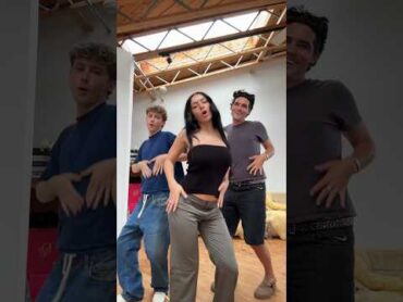 weekend plans: ✅be BRAT ✅learn the new “Guess” dance @officialcharlixcx  @BillieEilish