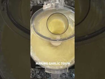 Simple Garlic Toum Recipe