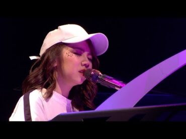 G.E.M.【我只在乎你】Queen of Hearts 世界巡演現場版[HD] 鄧紫棋