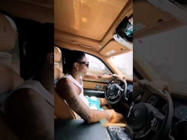 Wizkid turns &39;uber driver&39; for lady Shorts wizkid trending