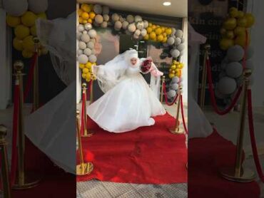 وقعت عالدرج يوم عرسي:👰🏼‍♀️😂