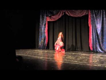 Hafla Entertainment Bellydancer 3 (Caitlyn) "الشعبي ,أمينة  "دا عينه مني