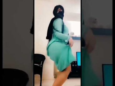 sexy Big ass indian girl dance hijab girl dance arab girl dance hijabgirl shorts